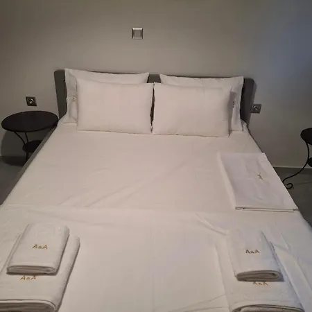 A&a Comfy In 2 Kalamata