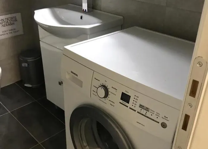 Comfy In Каламата